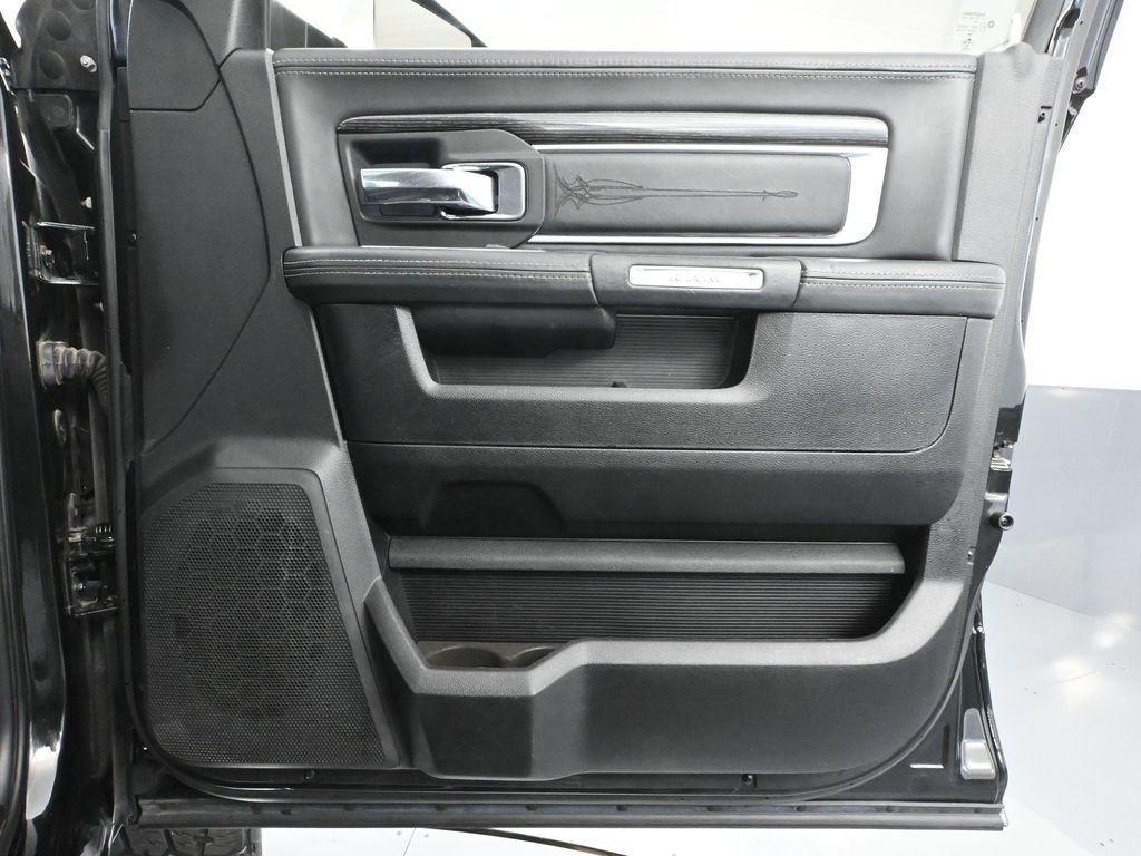 Used 2016 RAM 2500 Limited image 49