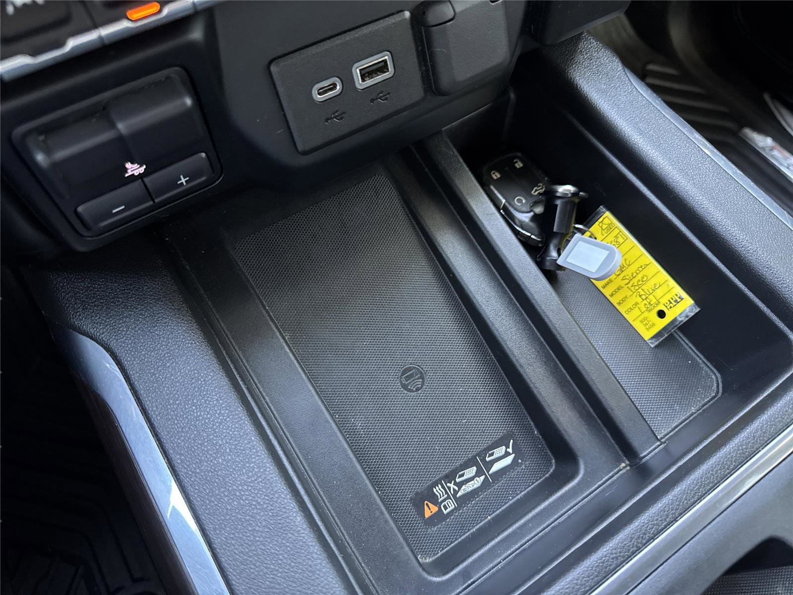 Used 2019 GMC Sierra 1500 SLT w/ SLT Premium Plus Package image 29