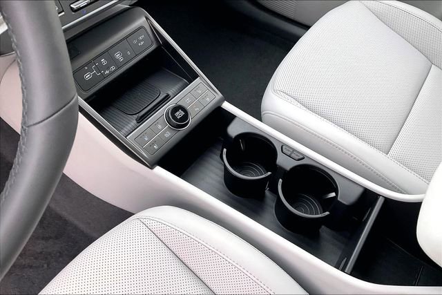 New 2026 Hyundai Kona Limited image 8