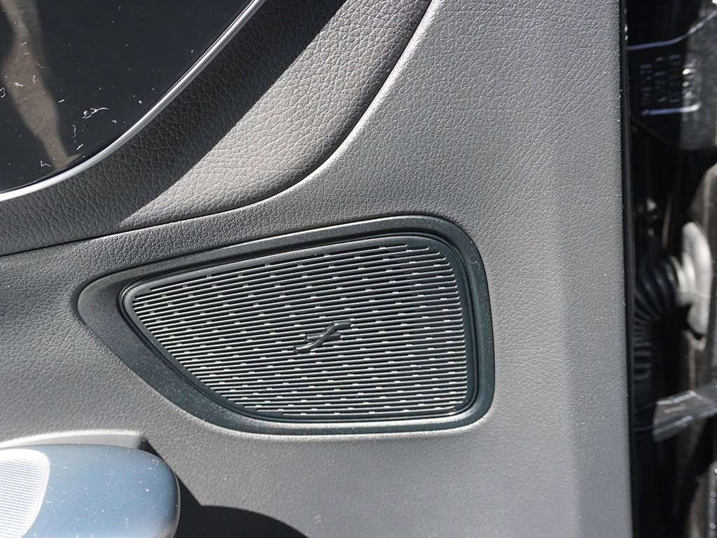 Used 2023 Mercedes-Benz GLC 300 4MATIC image 51