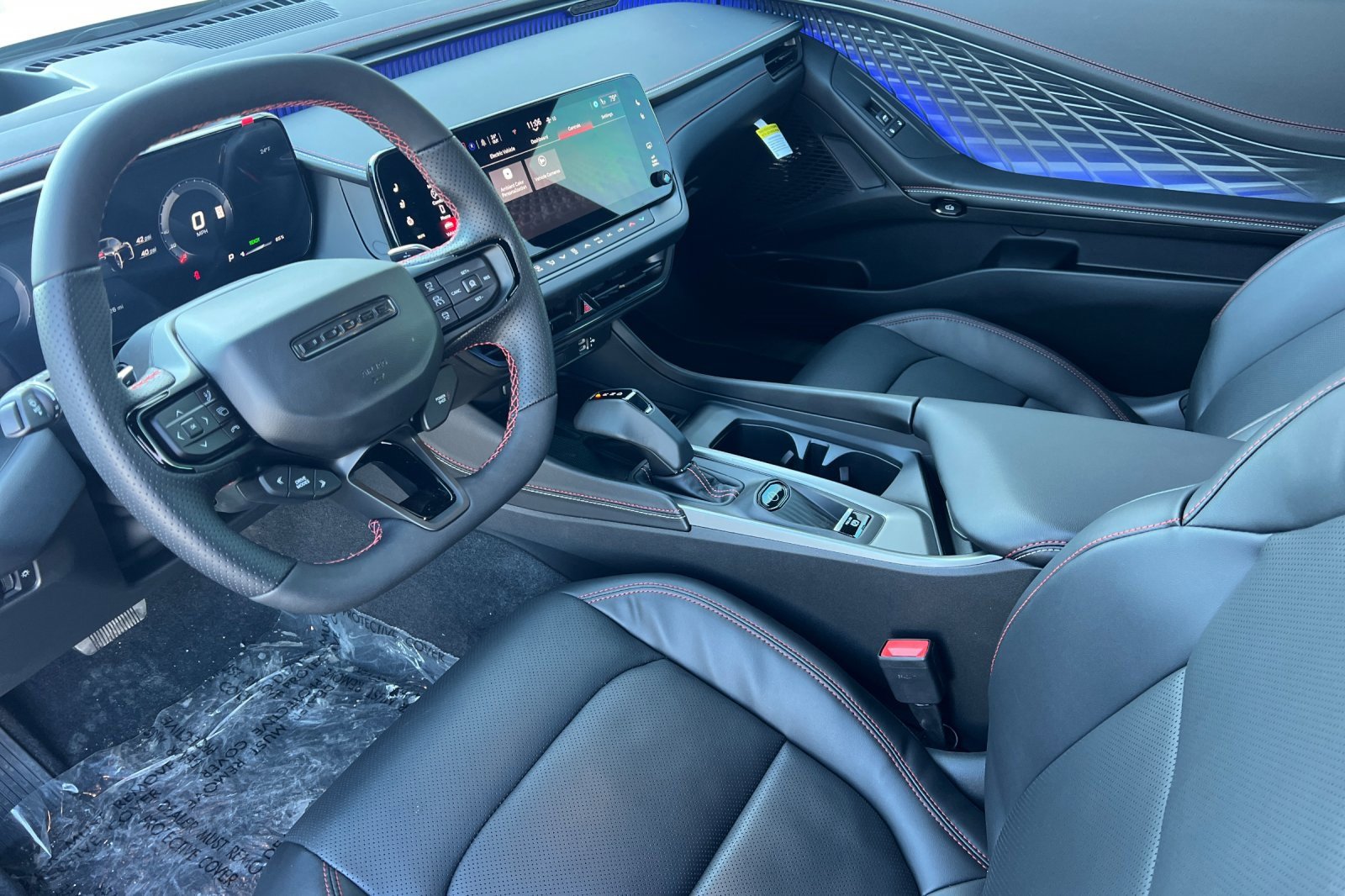 New 2024 Dodge Charger R/T w/ Plus Group image 8