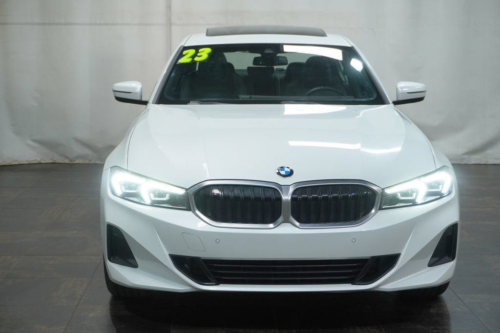 Used 2023 BMW 330i xDrive Sedan w/ Premium Package AWD/4WD image 7