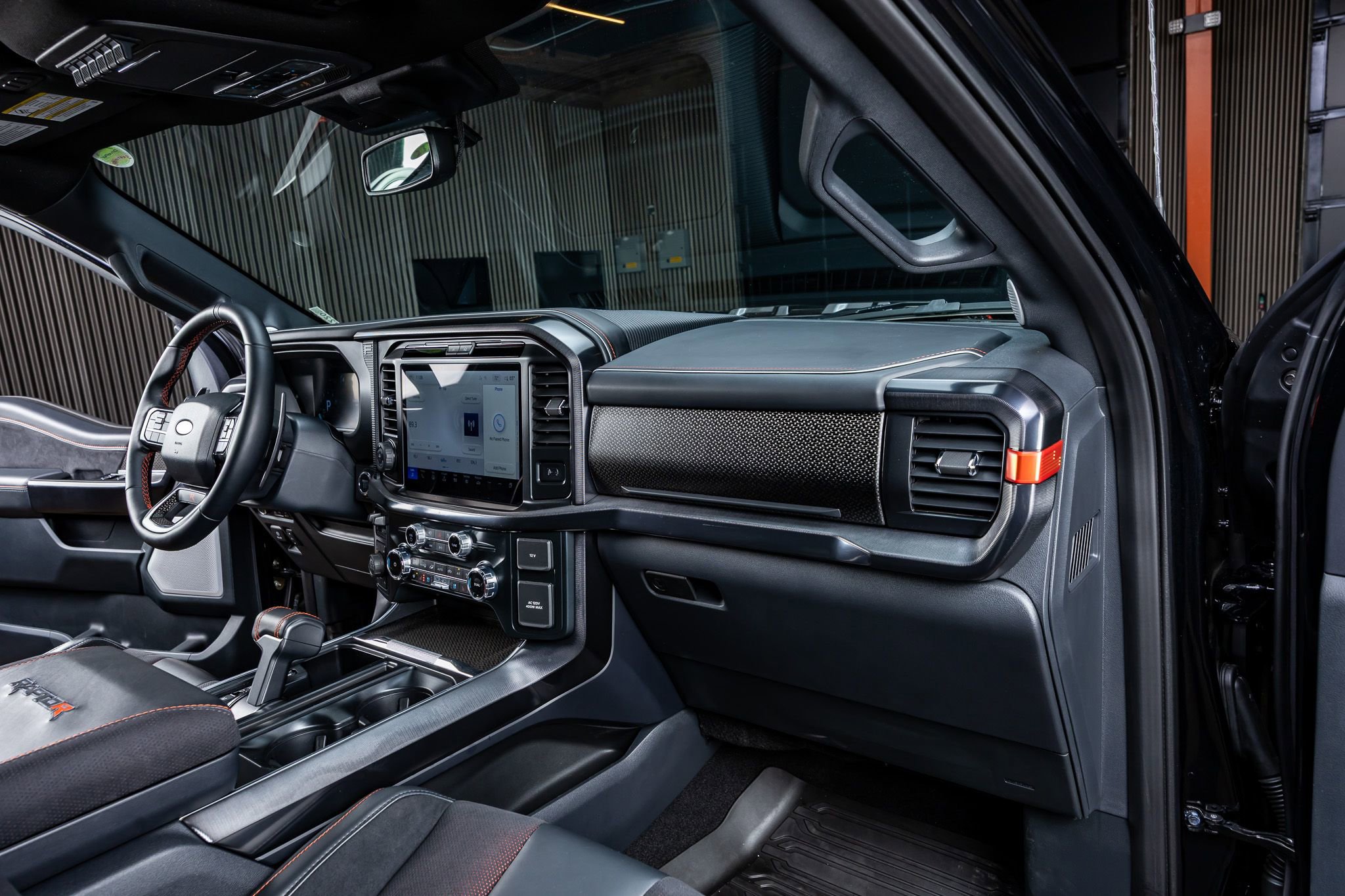 Used 2025 Ford F150 Raptor w/ Equipment Group 803A Raptor R image 18