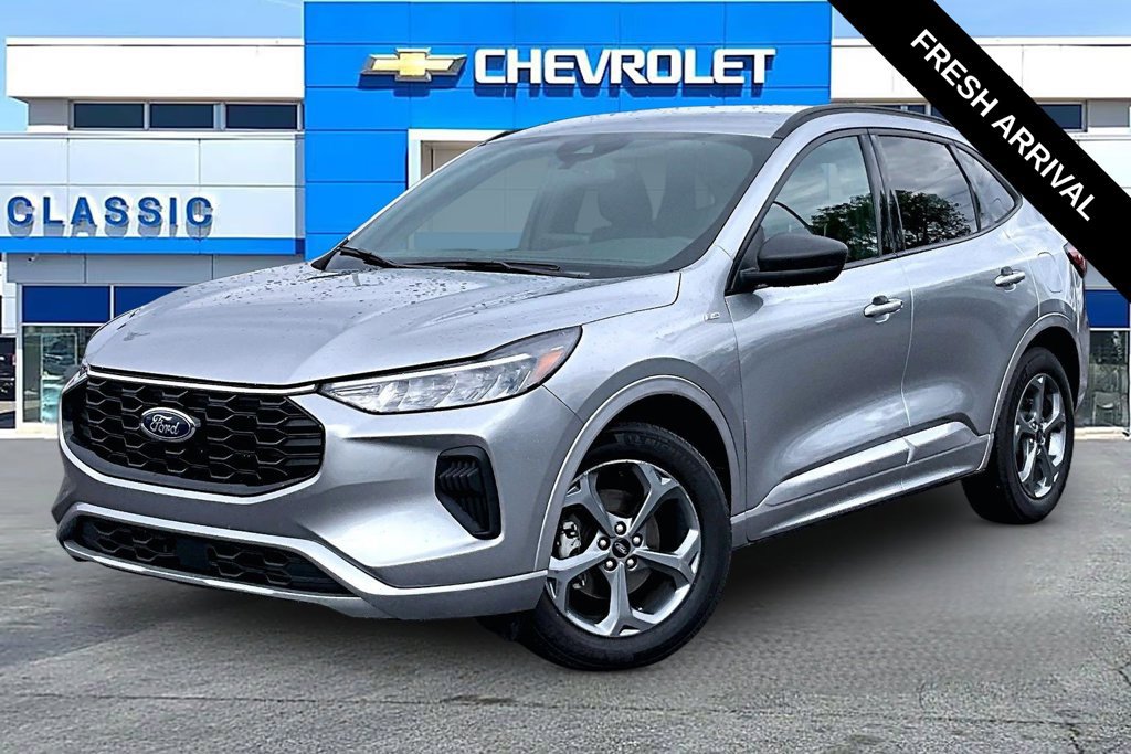 Used 2024 Ford Escape ST-Line FWD image 2