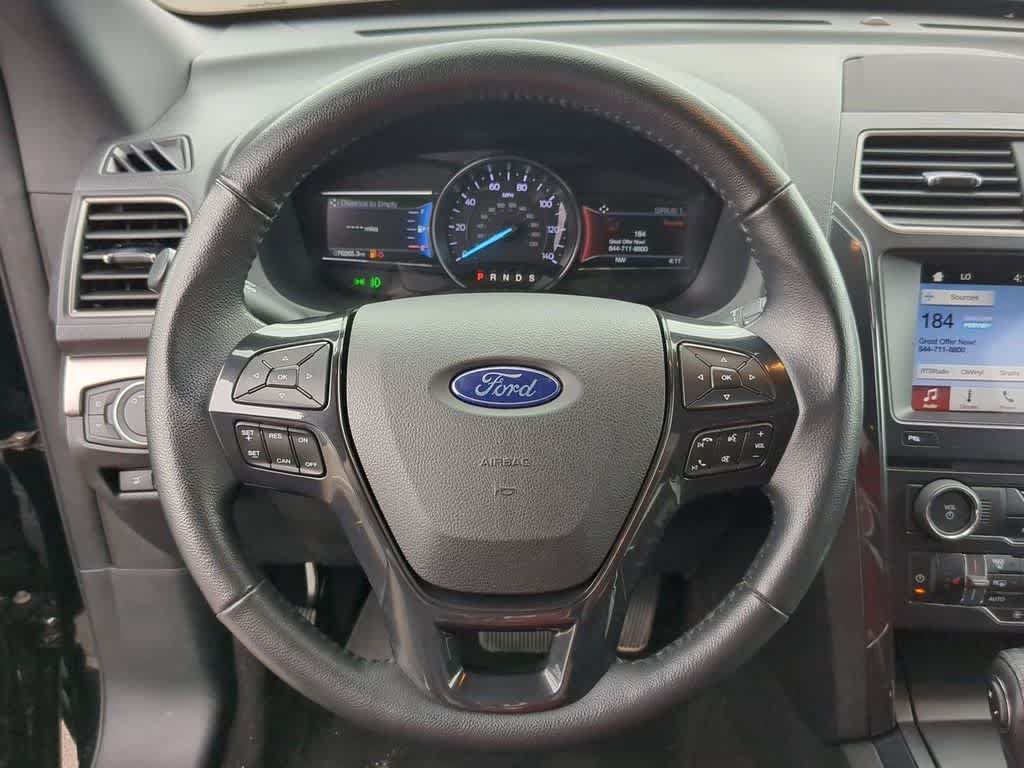 Used 2018 Ford Explorer XLT w/ Equipment Group 202A AWD/4WD image 21