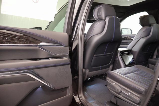 New 2026 Cadillac Escalade IQL Luxury AWD/4WD image 28