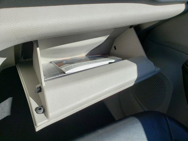 Used 2022 Chrysler Pacifica Touring-L FWD image 30