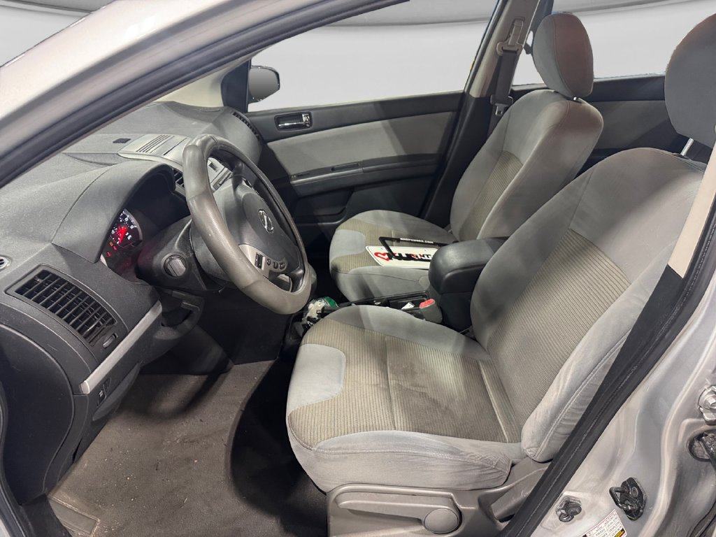 Used 2011 Nissan Sentra 2.0 SR FWD image 18