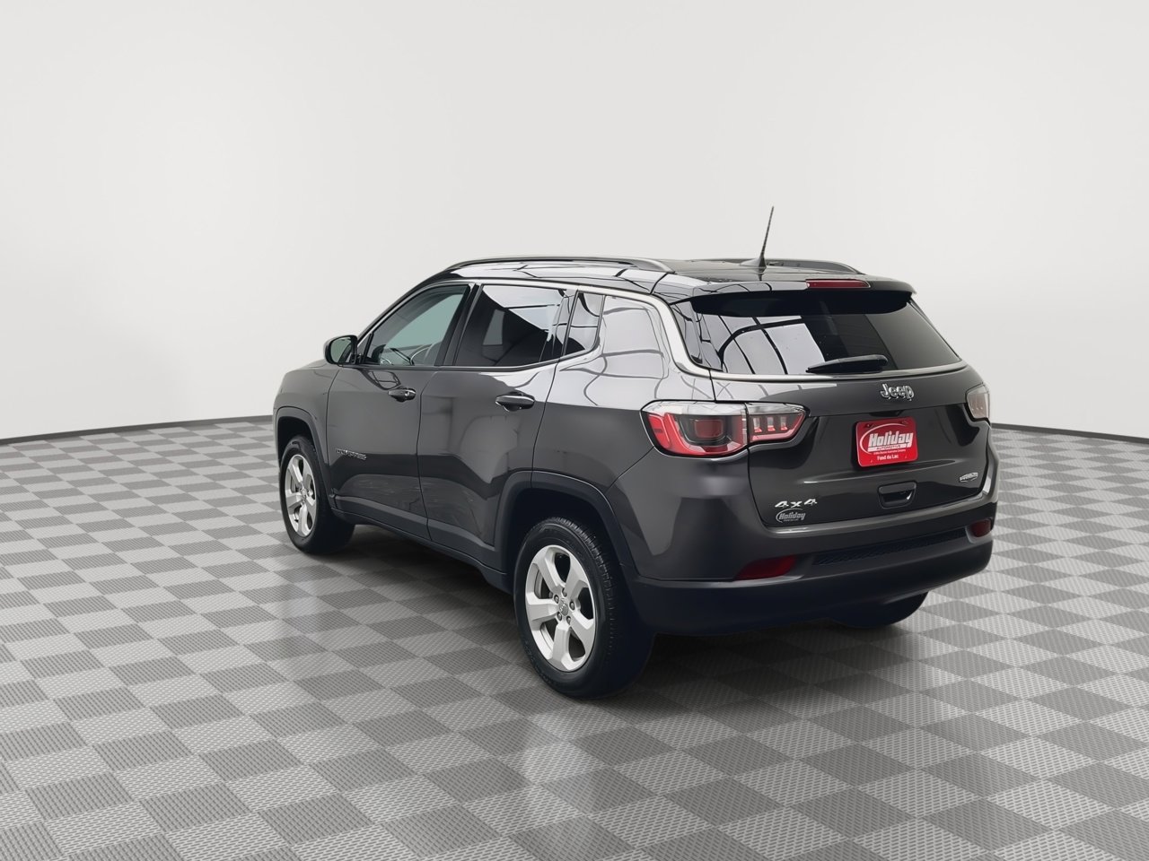 Used 2019 Jeep Compass Latitude AWD/4WD image 33