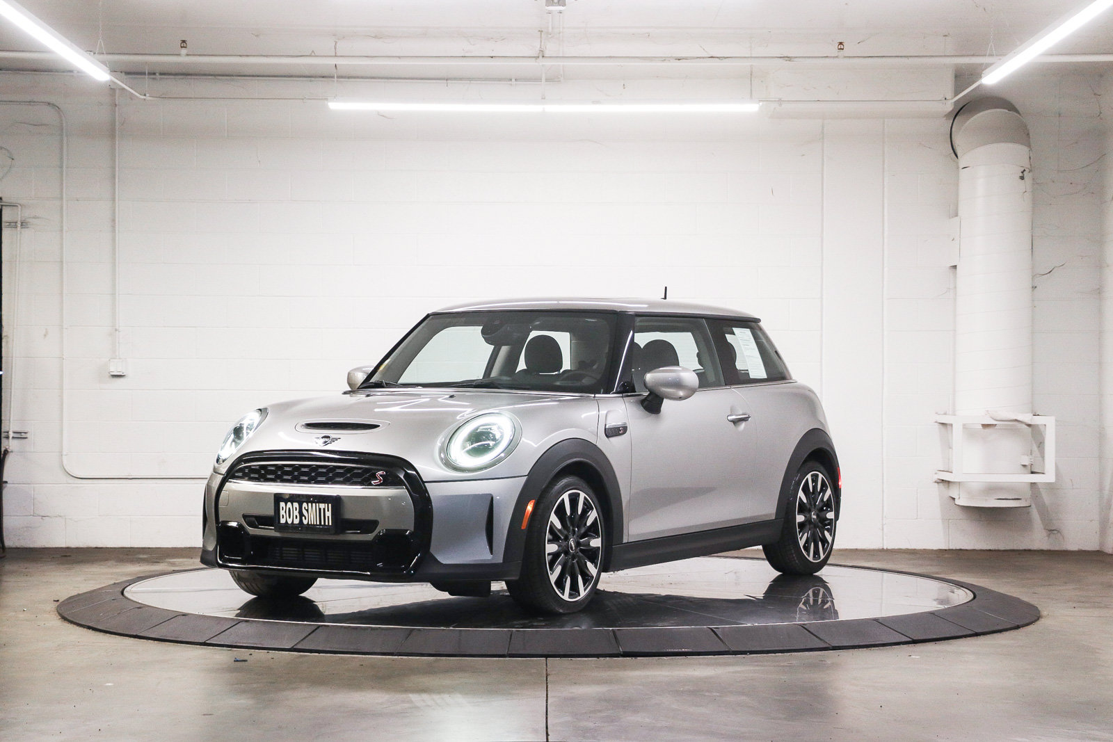 Used 2024 MINI Cooper S FWD image 3