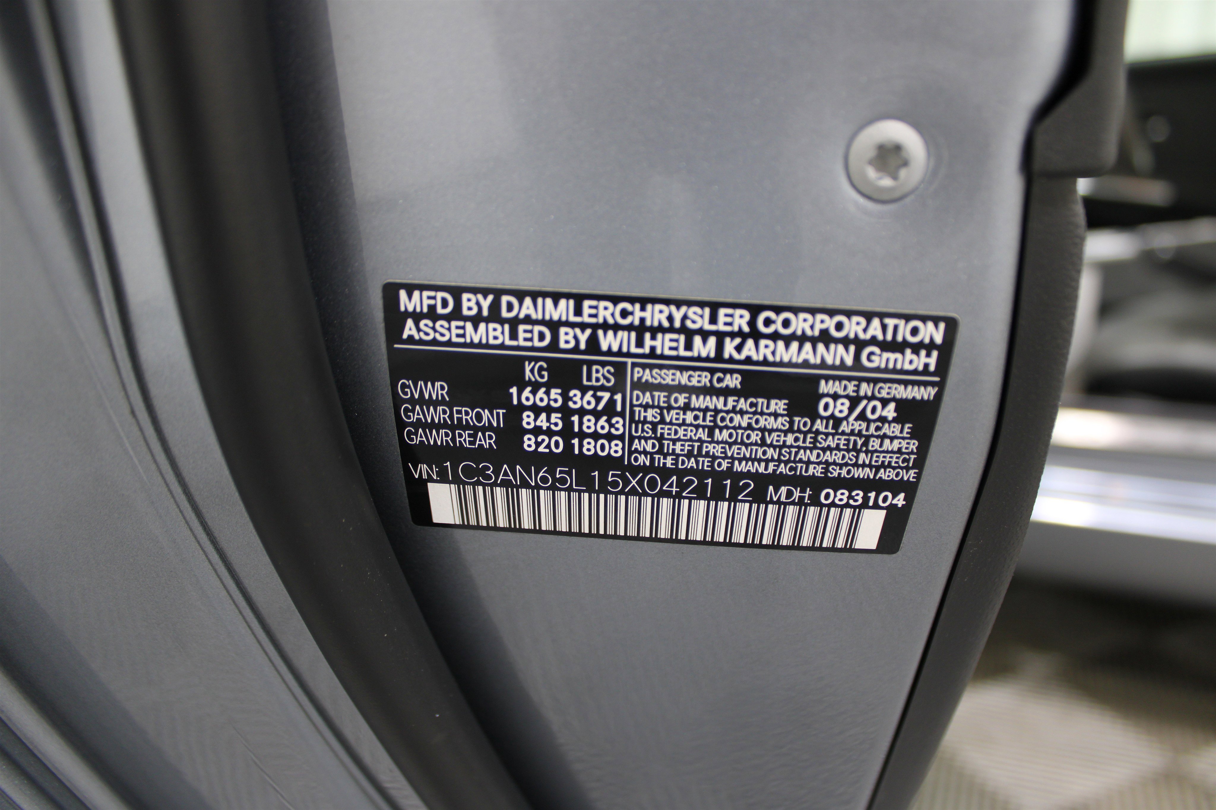 Used 2005 Chrysler Crossfire Limited image 30