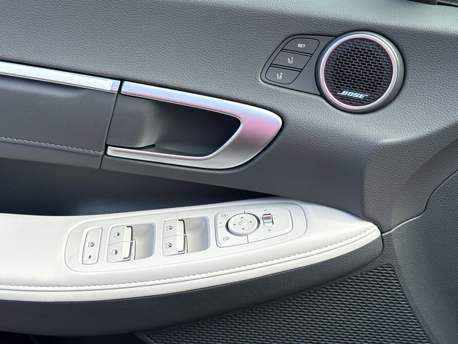 New 2026 Hyundai Sonata Limited image 15