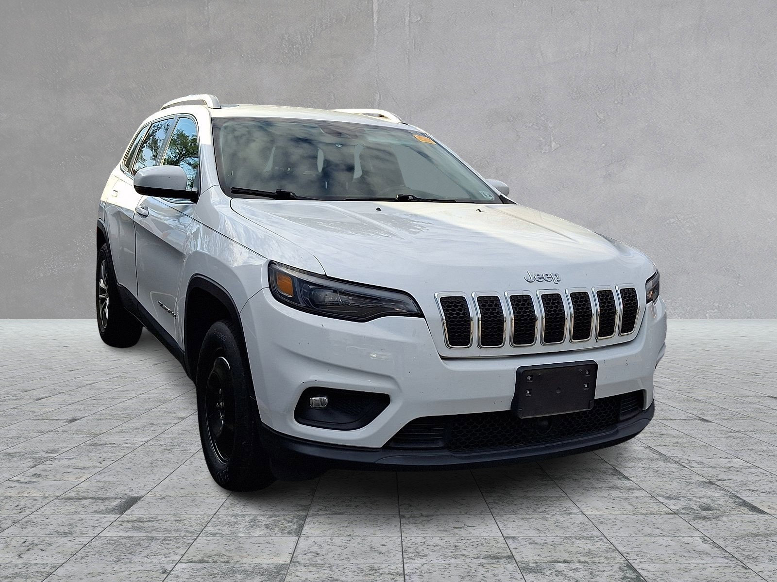 Used 2021 Jeep Cherokee Latitude Lux w/ Comfort/Convenience Group