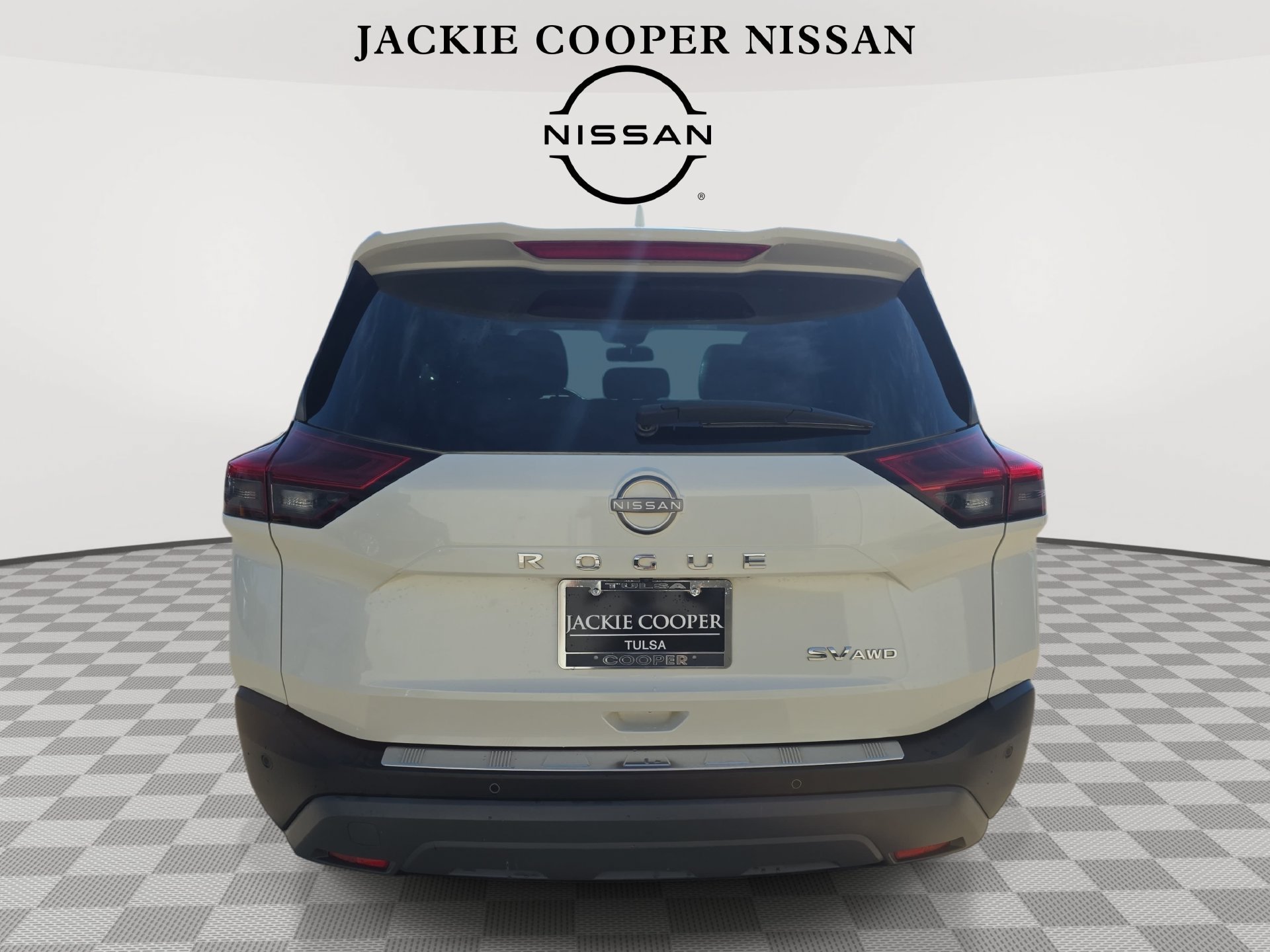 Used 2023 Nissan Rogue SV AWD/4WD image 6