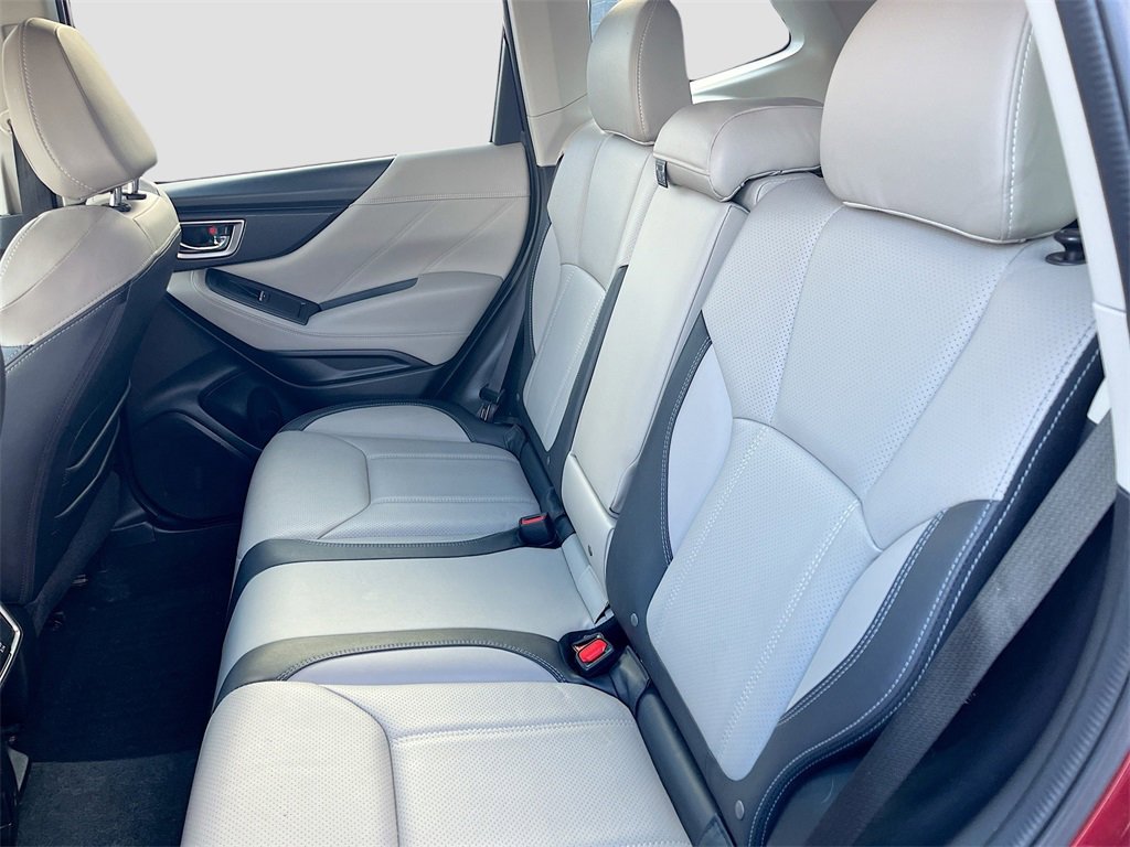 Used 2021 Subaru Forester Limited image 26