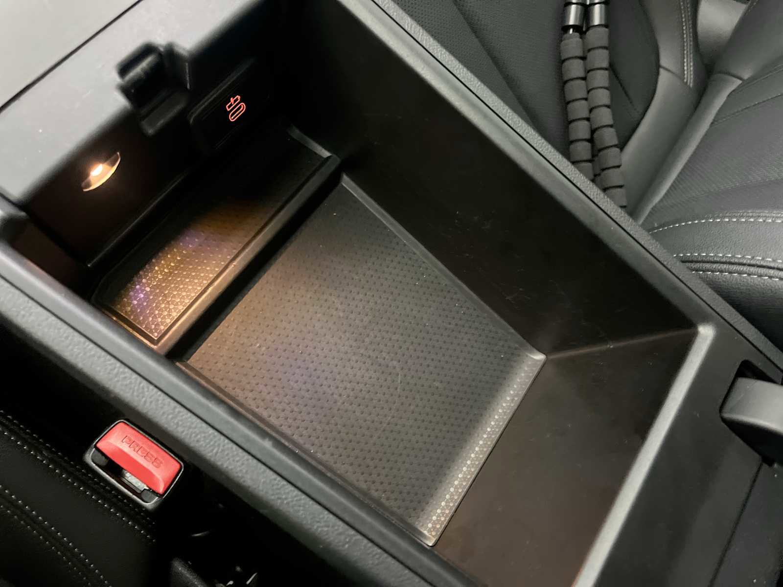 Used 2024 BMW i4 xDrive40i w/ Premium Package image 23