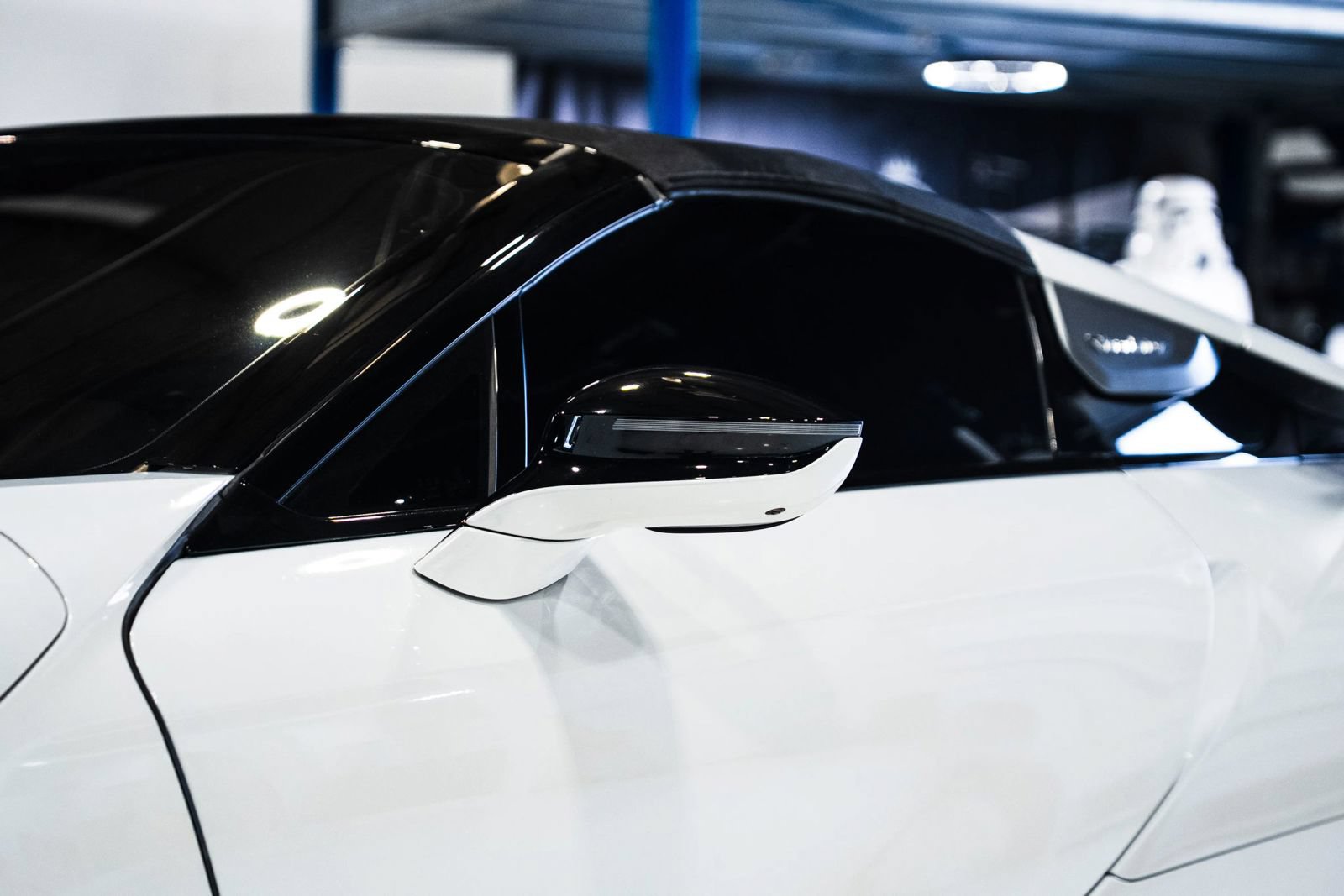 Used 2019 BMW i8 Roadster AWD/4WD image 11