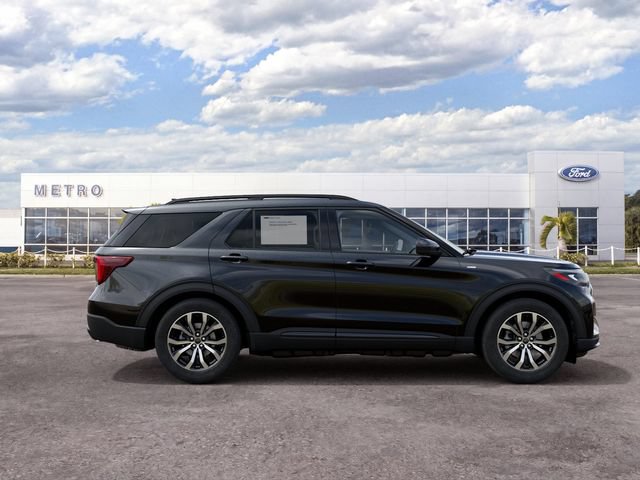 New 2027 Ford Explorer ST-Line RWD image 5