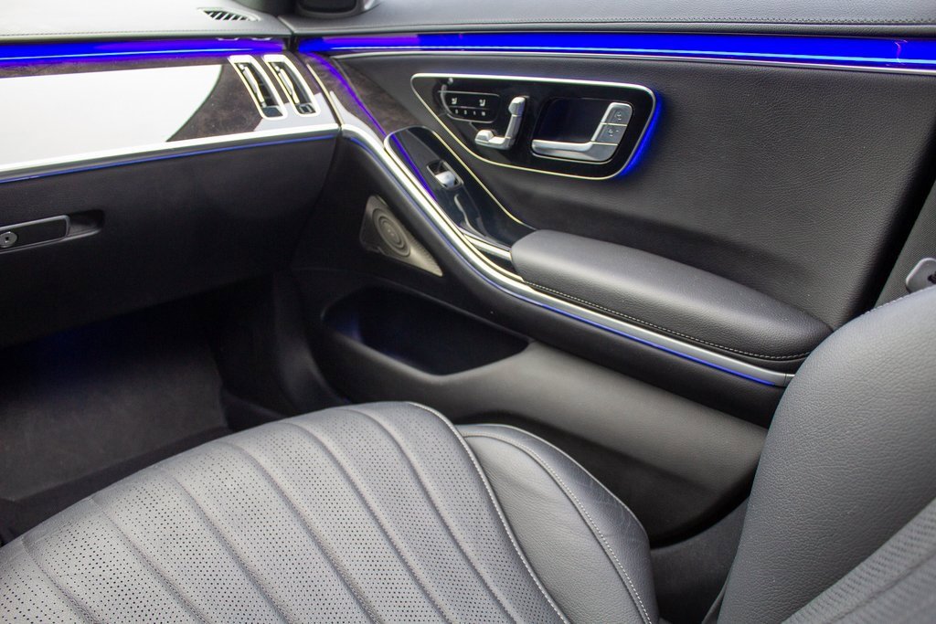 Used 2022 Mercedes-Benz S 580 S 580 image 21