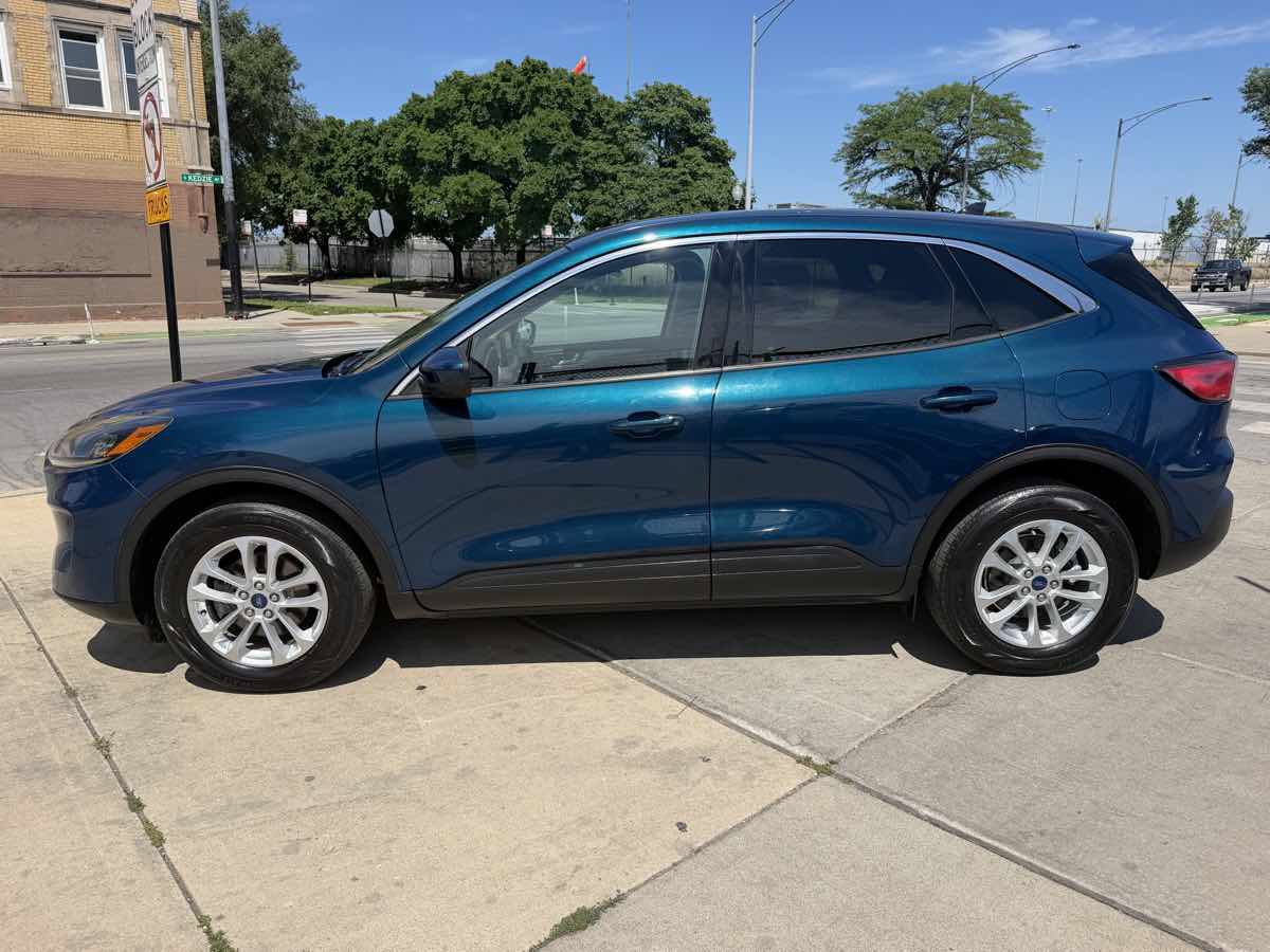 Used 2020 Ford Escape SE FWD image 7