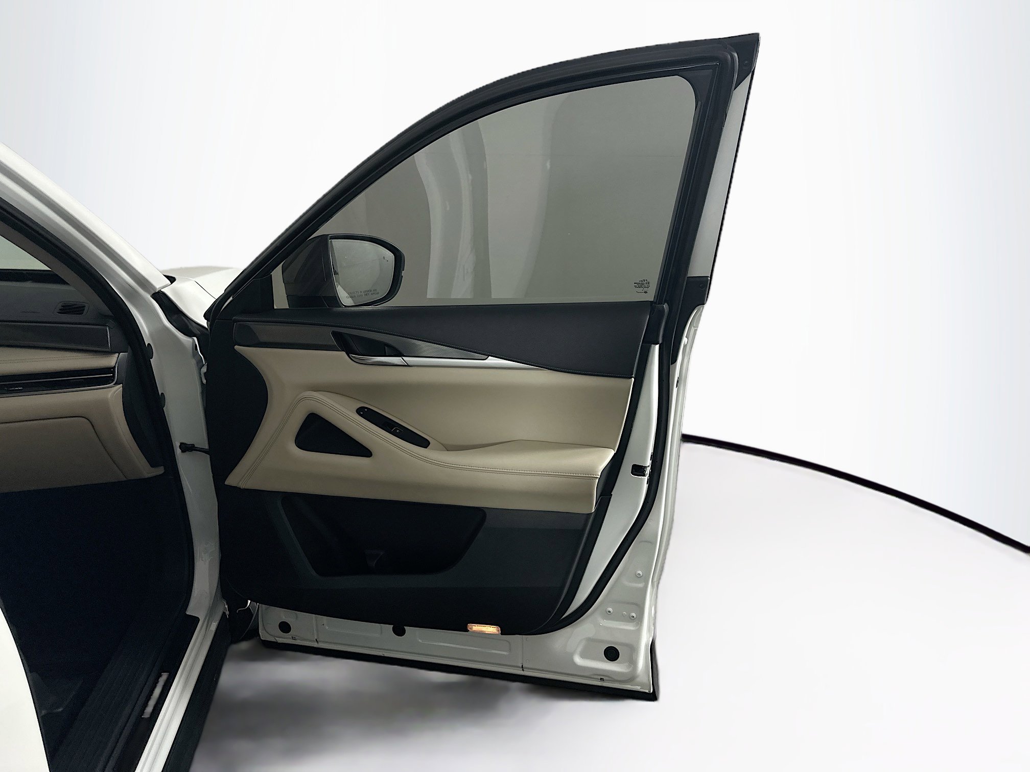 Used 2023 INFINITI QX60 Luxe image 35