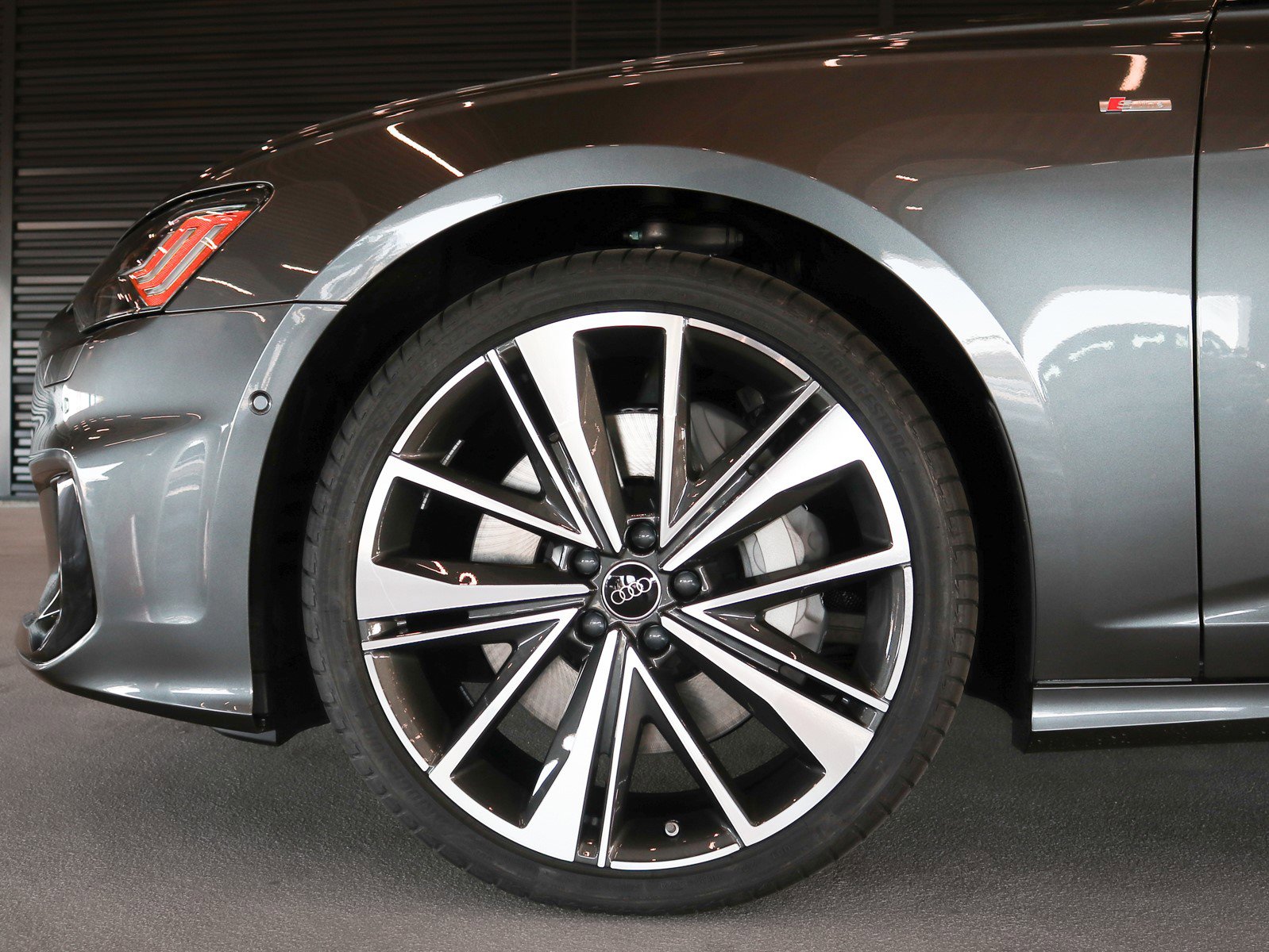 New 2025 Audi A6 3.0T Prestige image 5