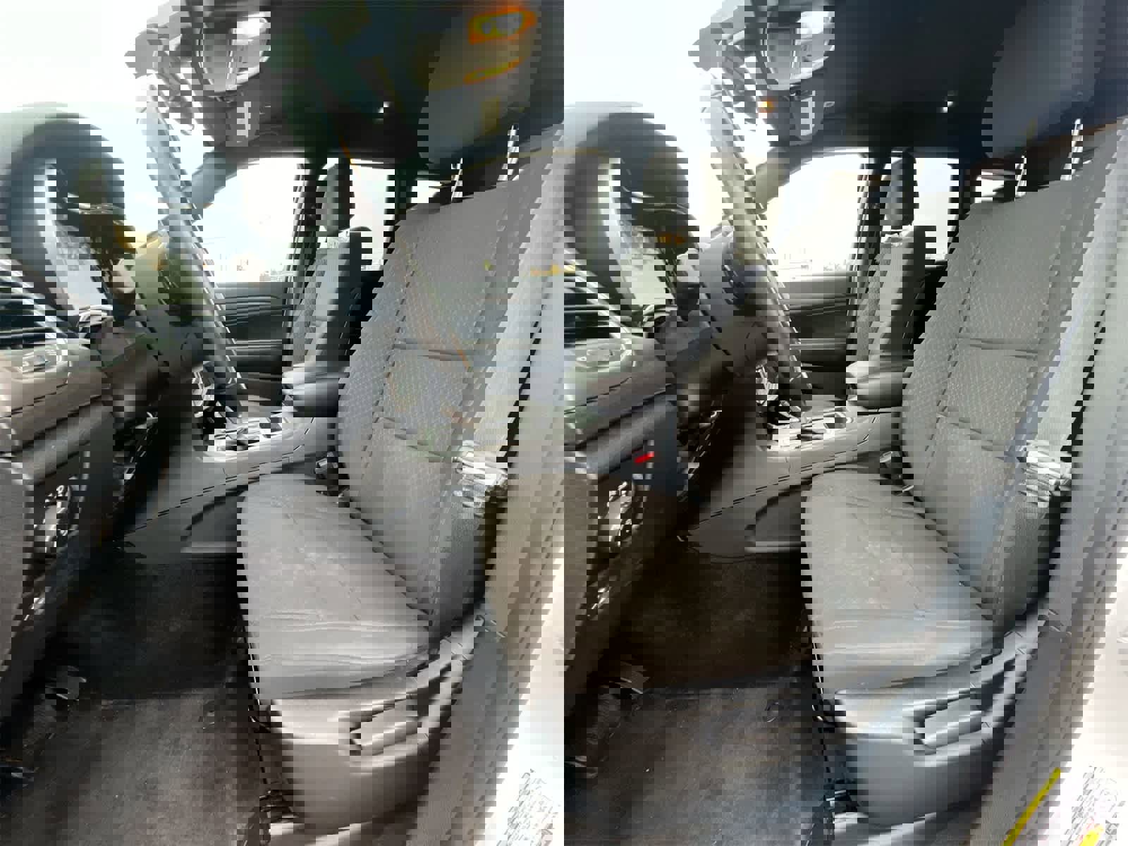 Used 2018 Jeep Grand Cherokee Laredo image 16