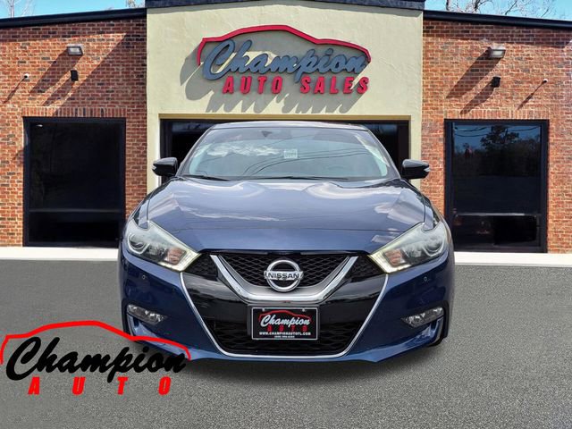 Used 2017 Nissan Maxima Platinum FWD image 10