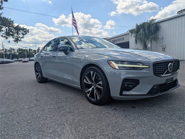 Used 2024 Volvo S60 B5 Core image 2