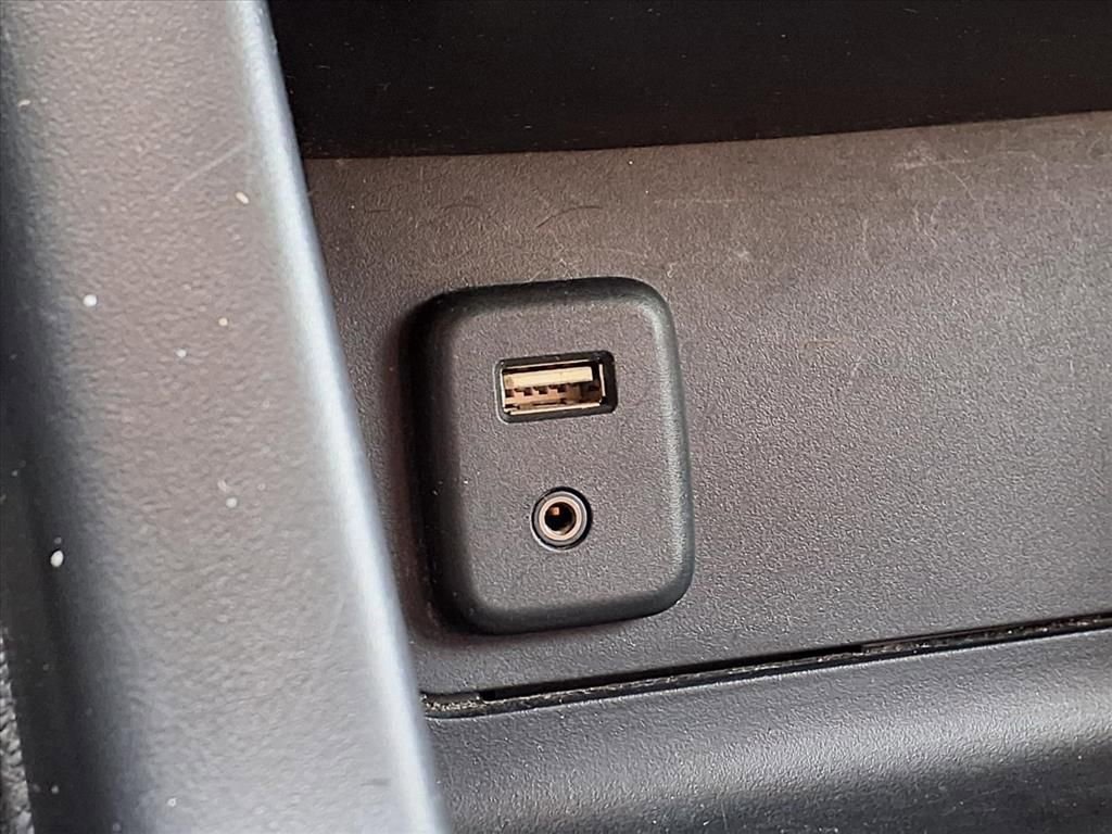 Used 2017 Chevrolet Colorado Z71 image 25