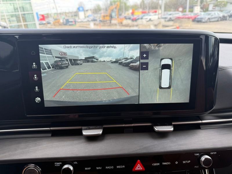 Used 2022 Kia Carnival SX image 14