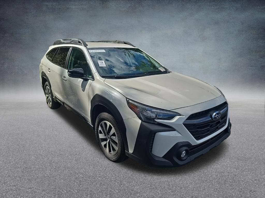 Used 2024 Subaru Outback Premium AWD/4WD image 2