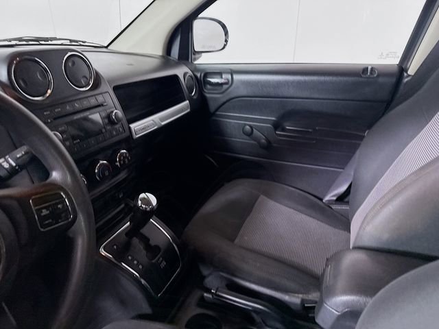 Used 2017 Jeep Compass Sport image 11