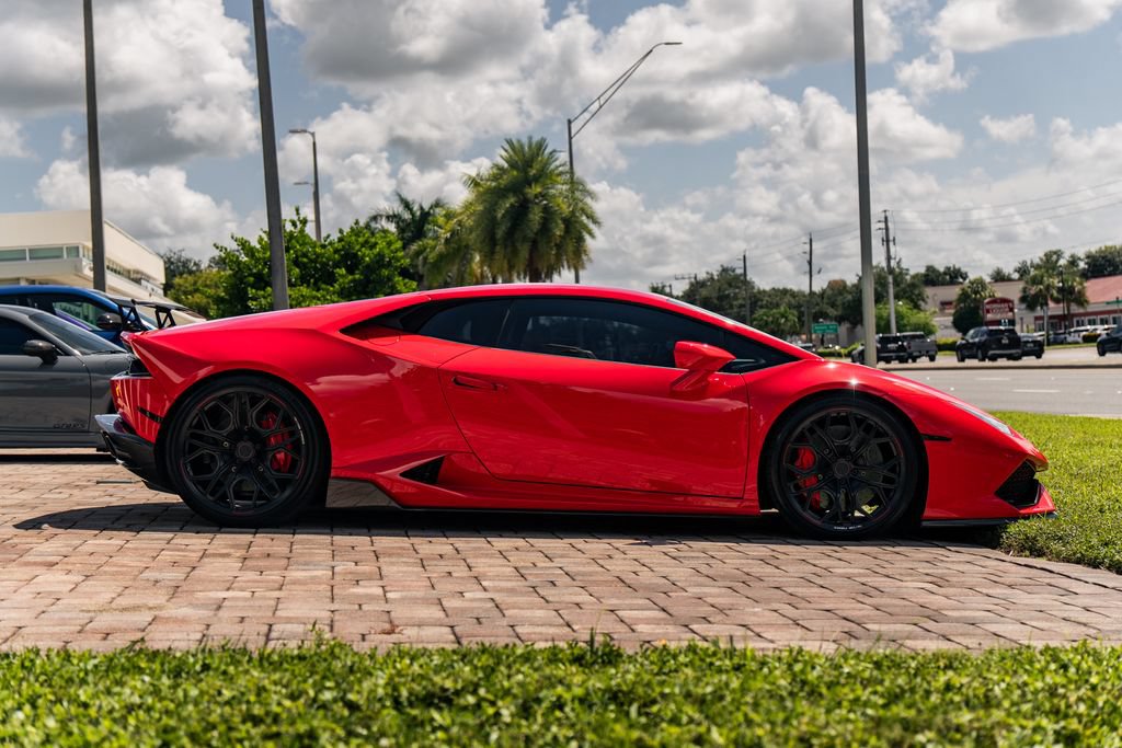 Used 2016 Lamborghini Huracan LP 610-4 AWD/4WD image 6