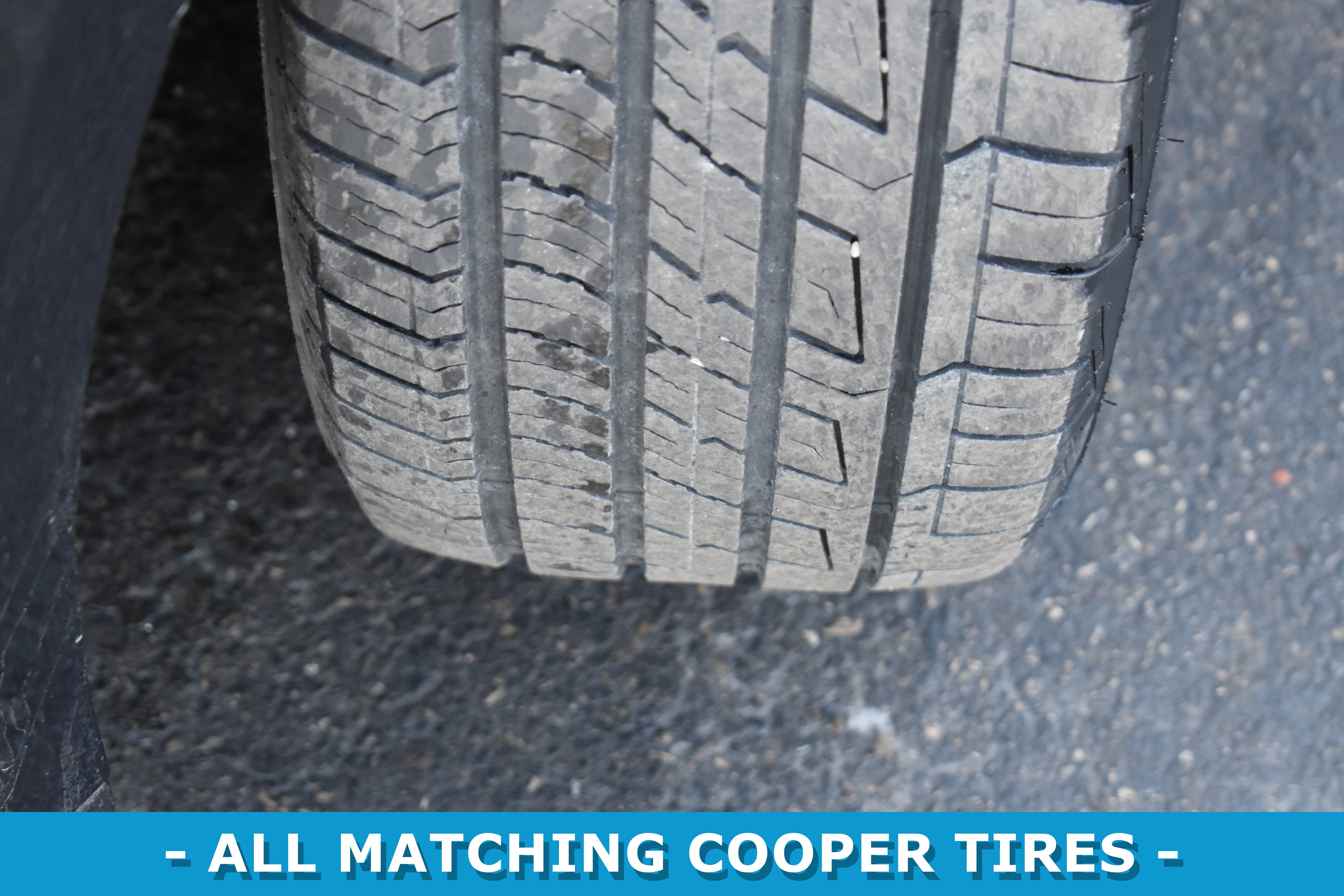 Used 2015 Ford Focus SE w/ Equipment Group 201A image 32