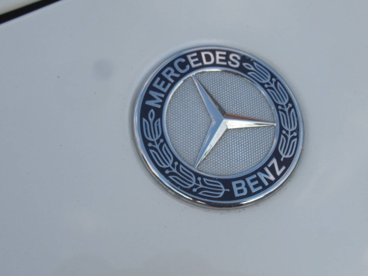 Used 2016 Mercedes-Benz SLK 300 image 4