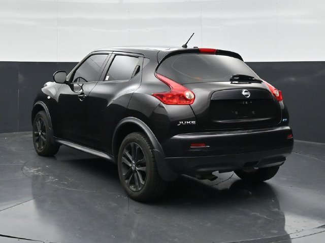 Used 2014 Nissan Juke S FWD image 8