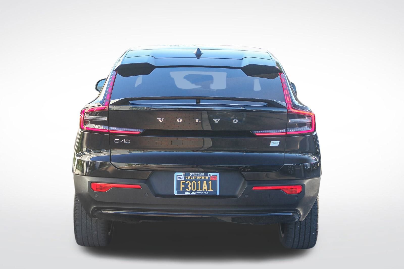 Used 2023 Volvo C40 P8 Recharge Plus w/ Protection Package Premier image 9