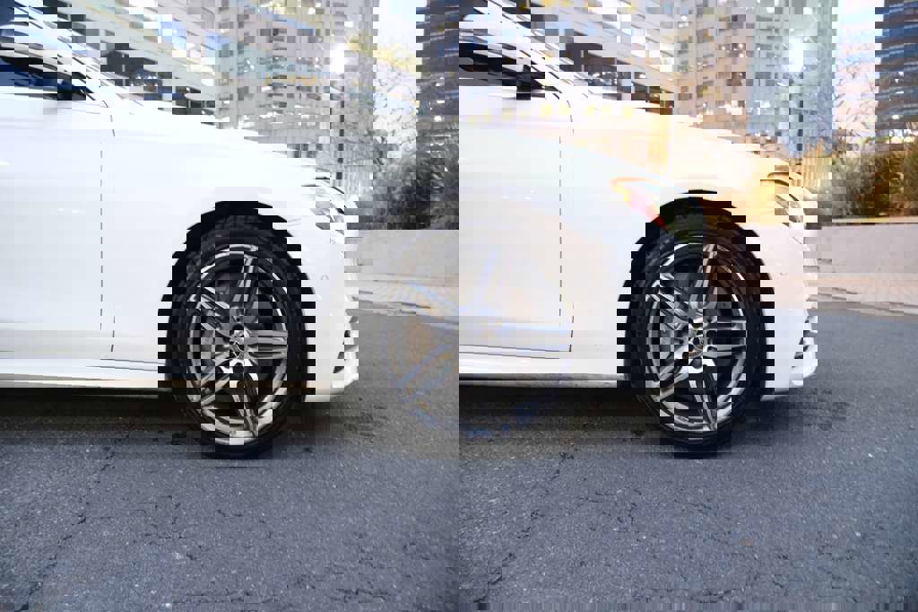 Used 2019 Mercedes-Benz E 300 4MATIC w/ Premium 1 Package image 14