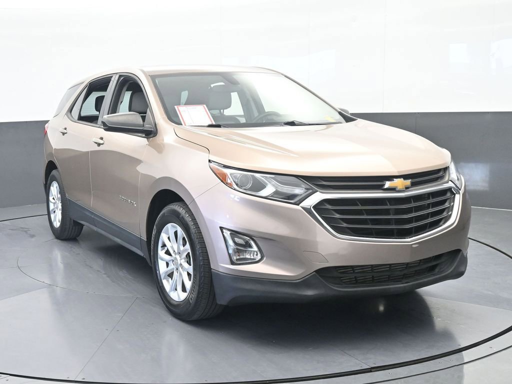 Used 2019 Chevrolet Equinox LS image 9