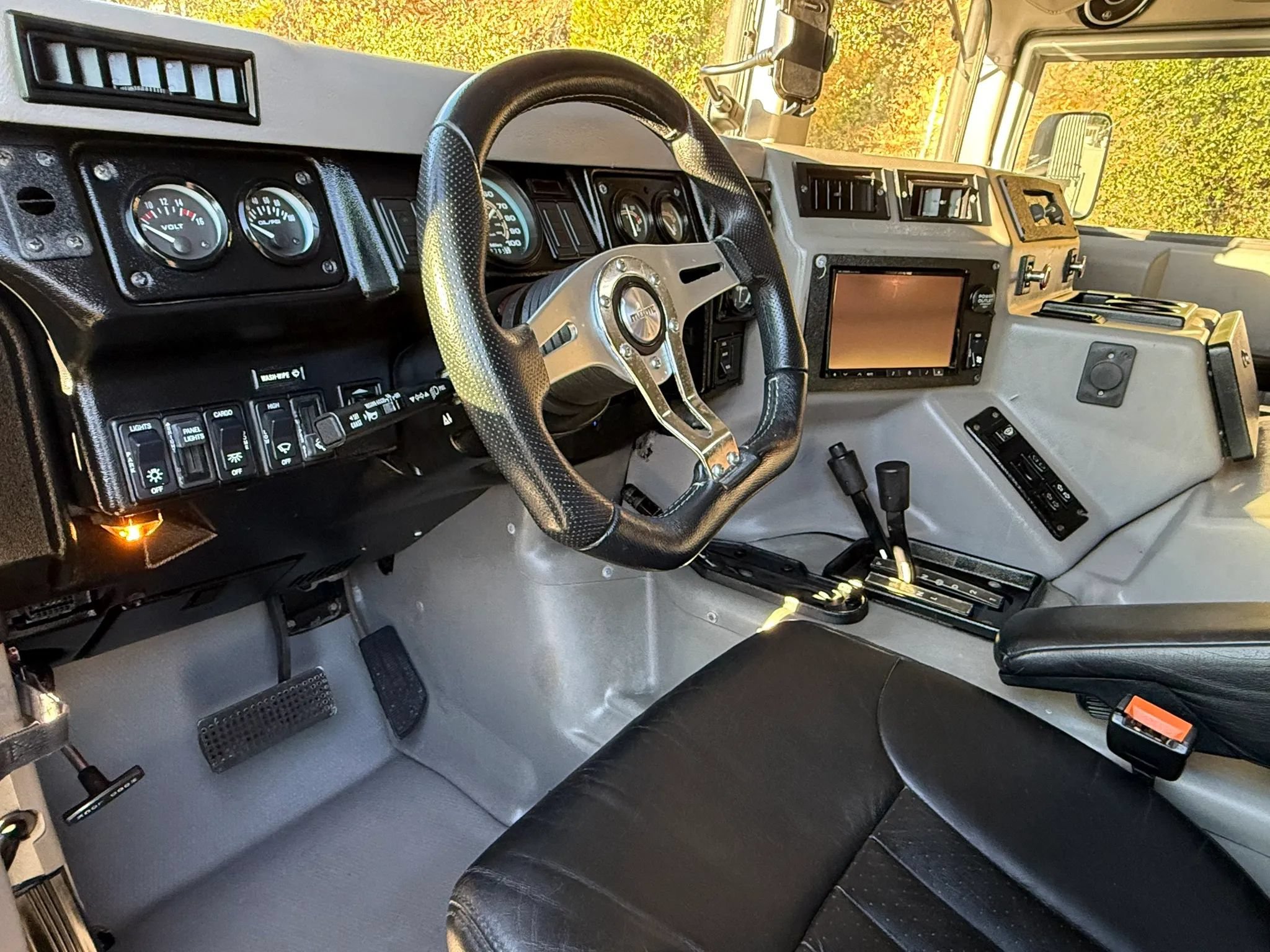 Used 1997 HUMMER H1 4-Door Wagon AWD/4WD image 19