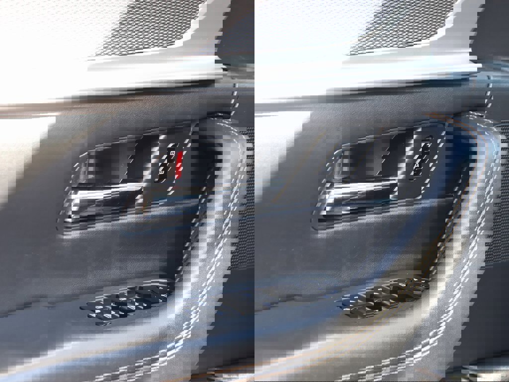 Used 2024 MAZDA CX-90 Plug-In Hybrid w/ Preferred image 24