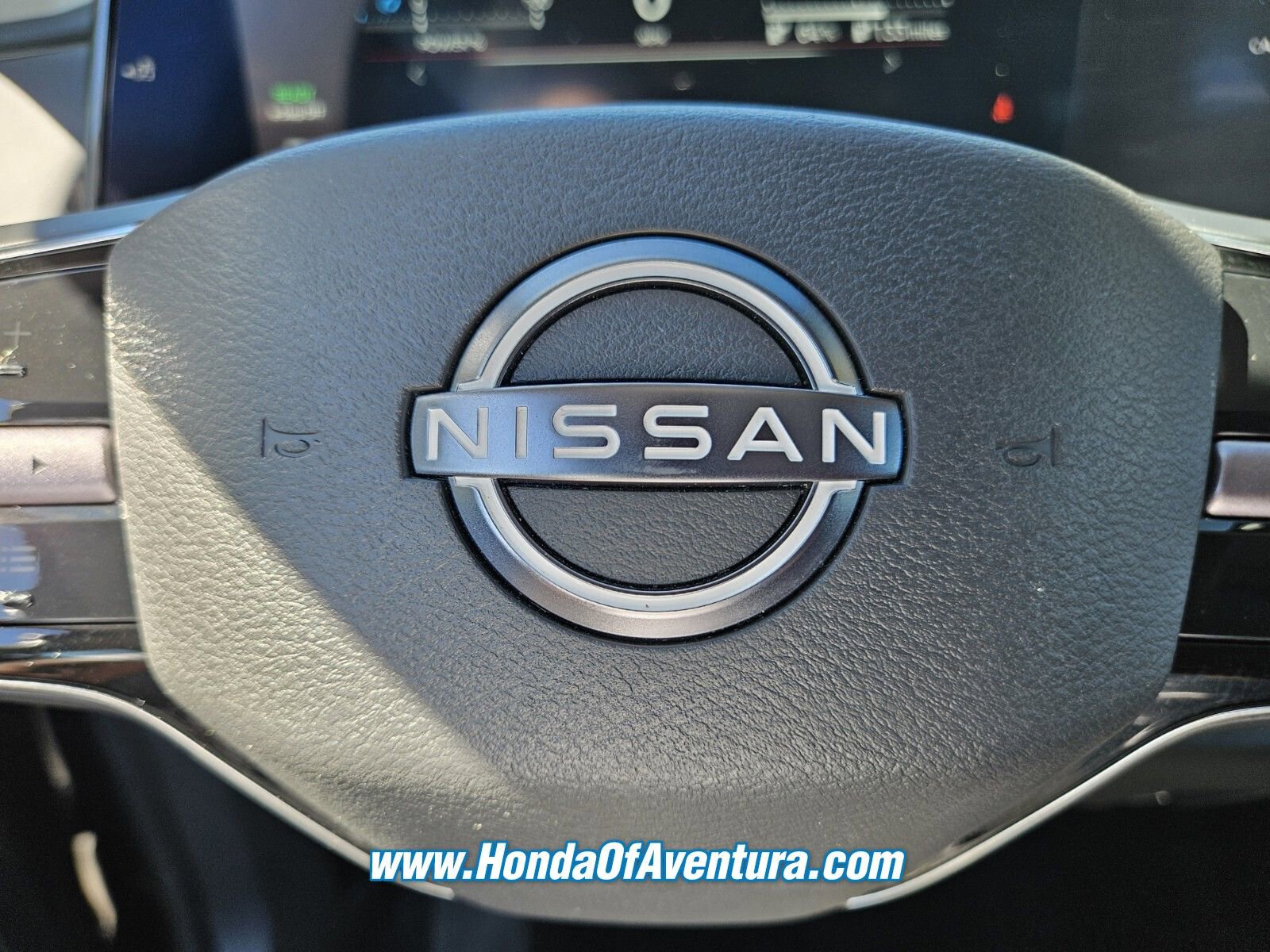 Used 2024 Nissan Ariya FWD image 21