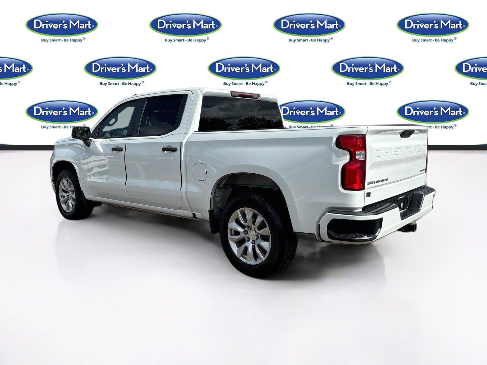 Used 2021 Chevrolet Silverado 1500 Custom w/ Safety Confidence Package RWD image 5