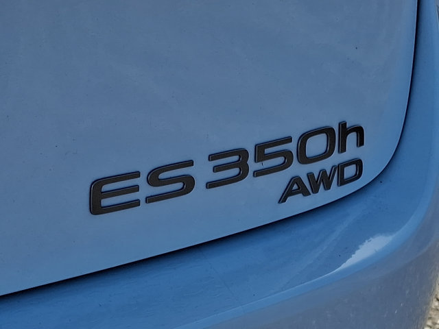 New 2026 Lexus ES 350h AWD w/ Convenience Package image 16