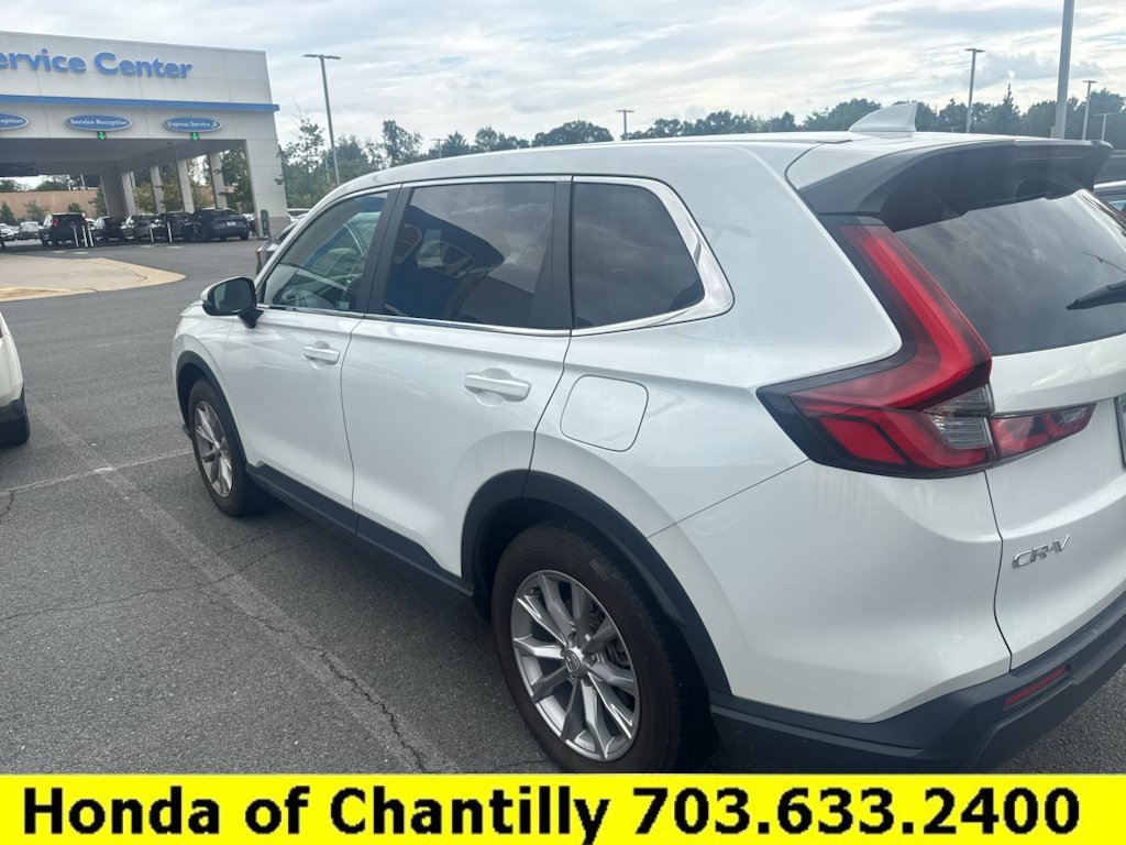 Used 2023 Honda CR-V EX image 5