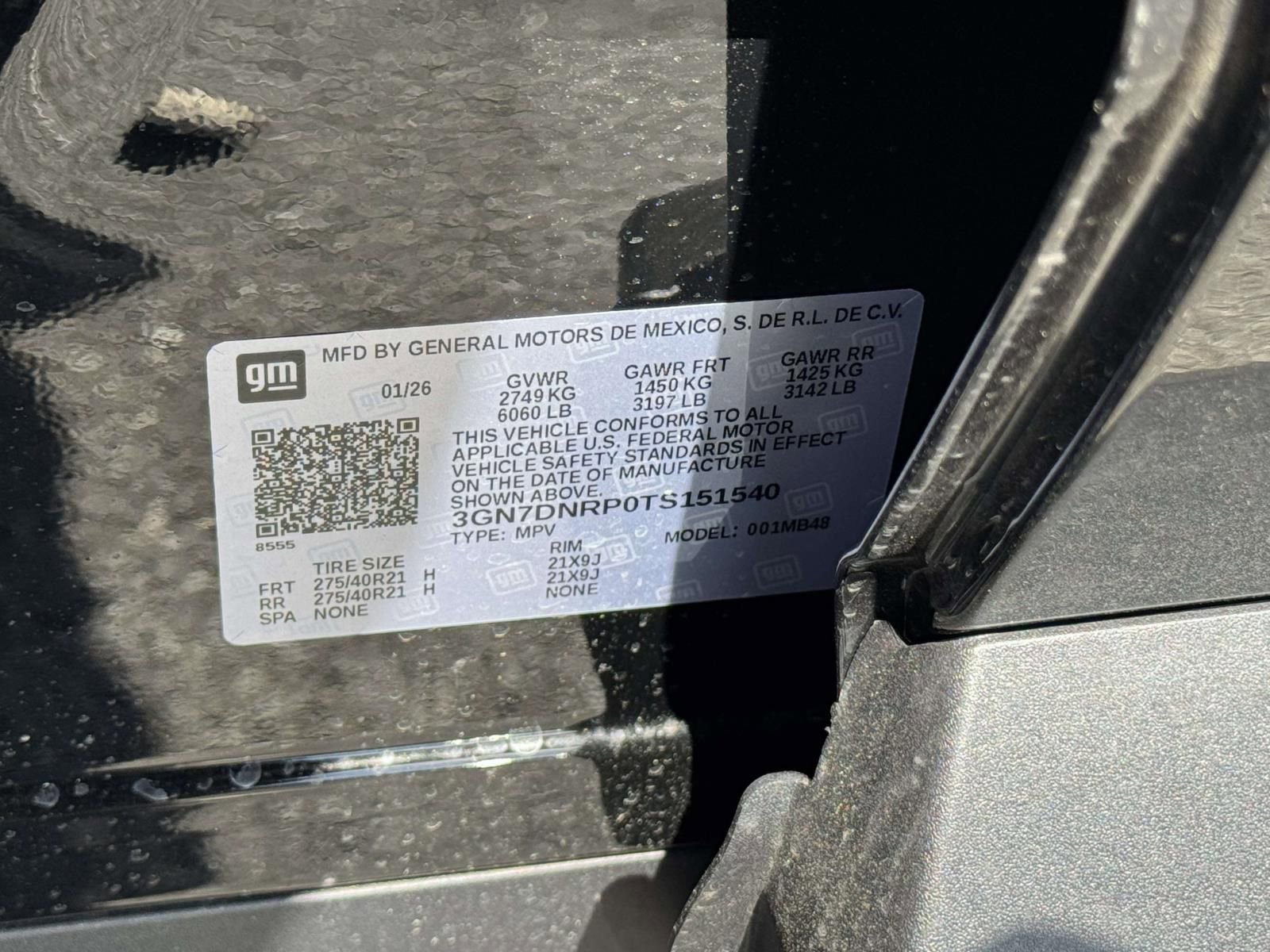 New 2026 Chevrolet Equinox EV LT w/ LPO, Blackout Package FWD image 31