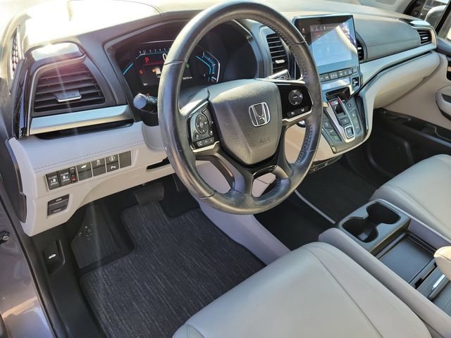 Used 2023 Honda Odyssey Touring image 19