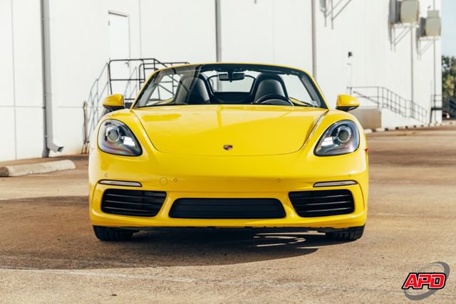 Used 2017 Porsche 718 Boxster image 15