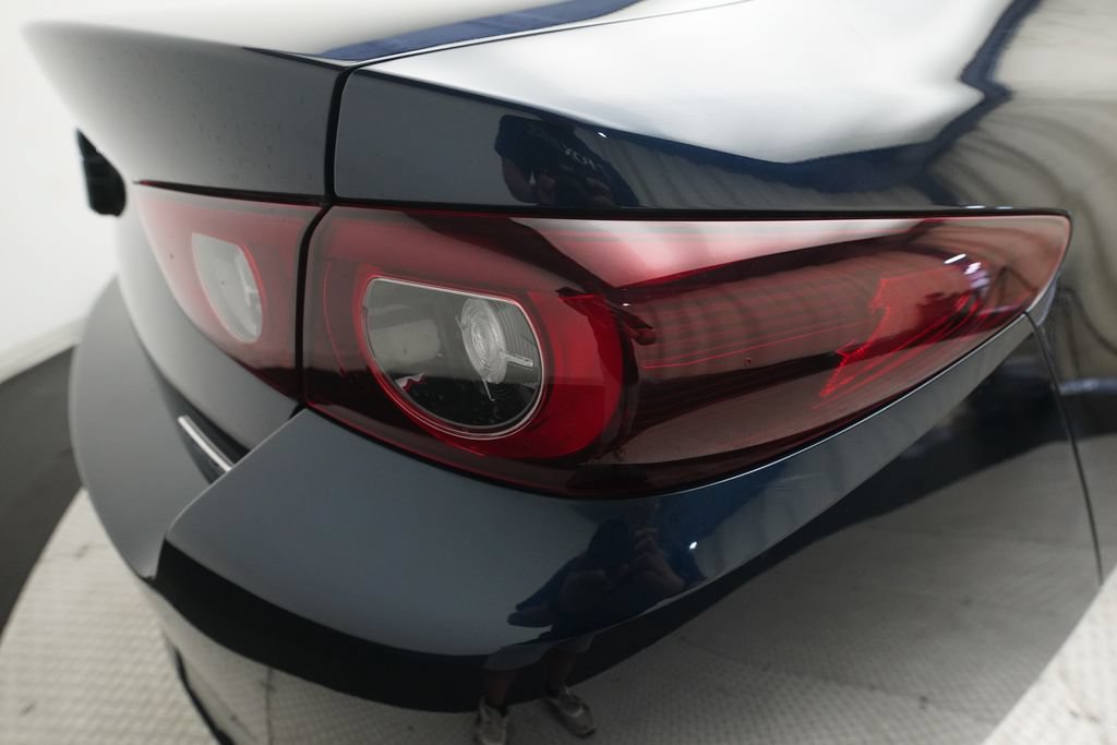 Used 2022 MAZDA MAZDA3 s FWD image 31